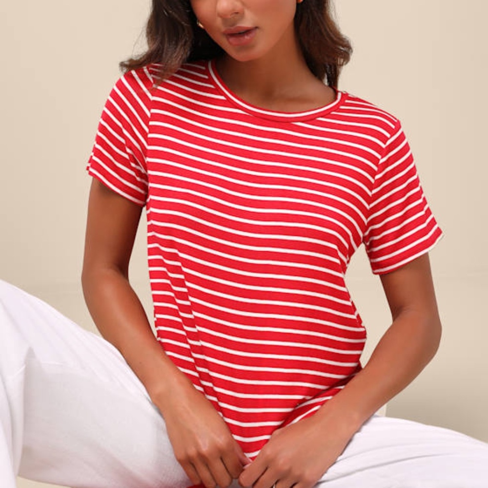 Lulus Skyra Red Striped Crew Neck Tee - Size L
